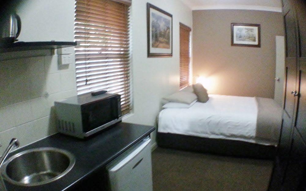 Hotel Ashfield Manor Sydney Exterior foto