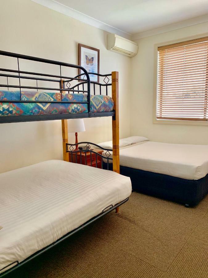 Hotel Ashfield Manor Sydney Exterior foto