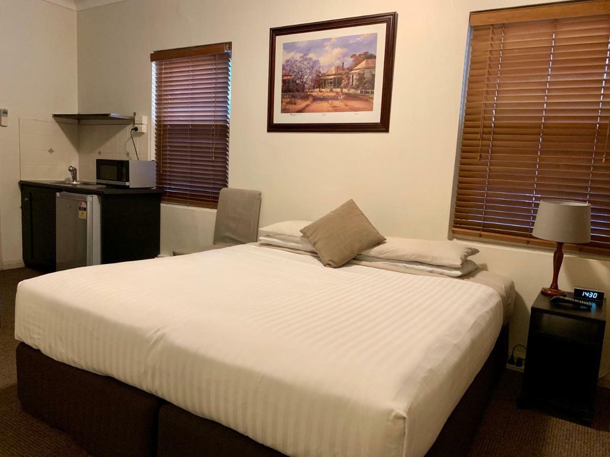 Hotel Ashfield Manor Sydney Exterior foto